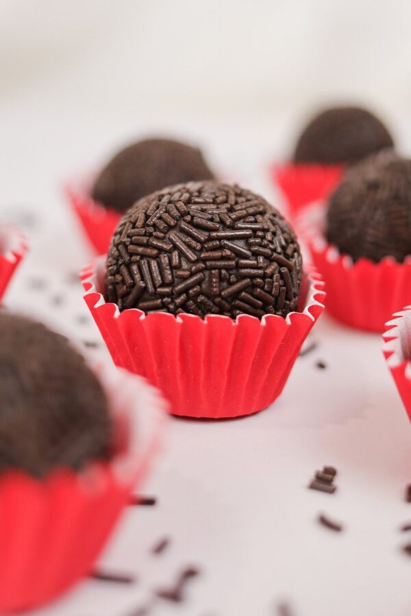 Brigadeiro (6-pack)